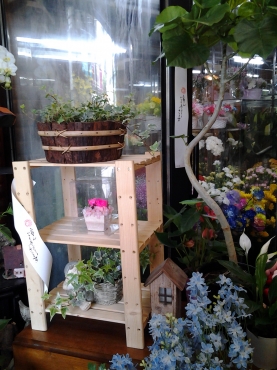 「のざんふぁん　花よし」　（東京都江戸川区）の花屋店舗写真3